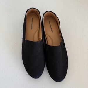 Amazon Essentials Black Slip-On Canvas Flats | Size 9 (NWOT)